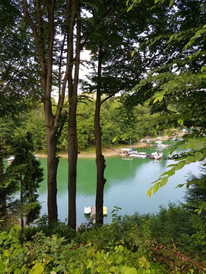 Caloroczne Domki Nad Zatoka Polańczyk Exterior foto
